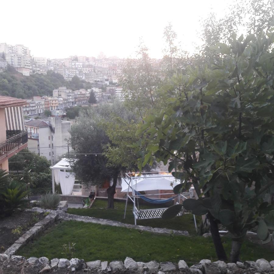 Villa Casa Sabir à Modica Extérieur photo